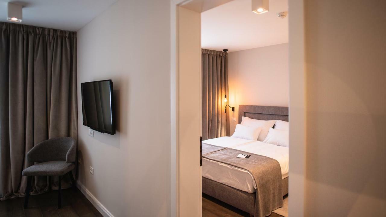 Hotel Florian&Godler Károlyváros Kültér fotó